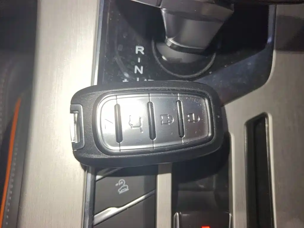 Geely Binyue — миниатюра 9