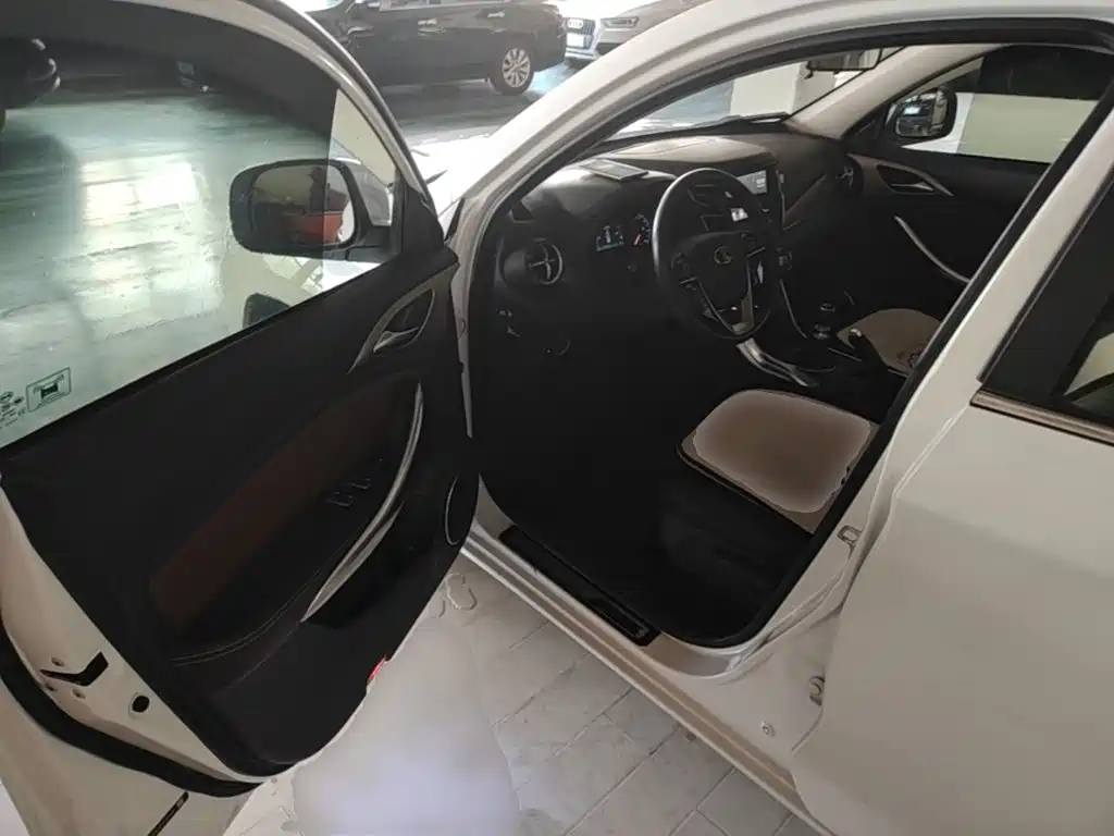 BYD Song — миниатюра 16