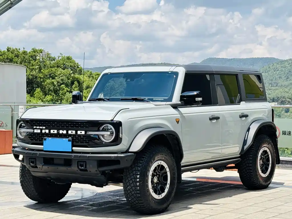 Купить Ford Bronco