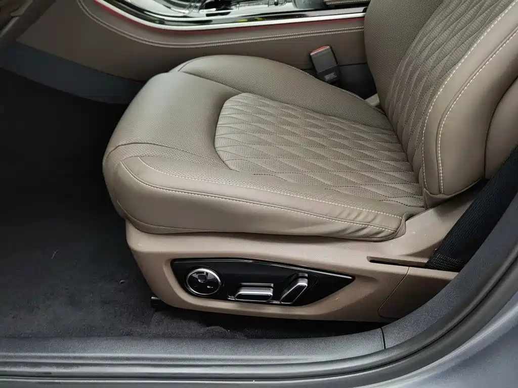 BYD Han — миниатюра 20