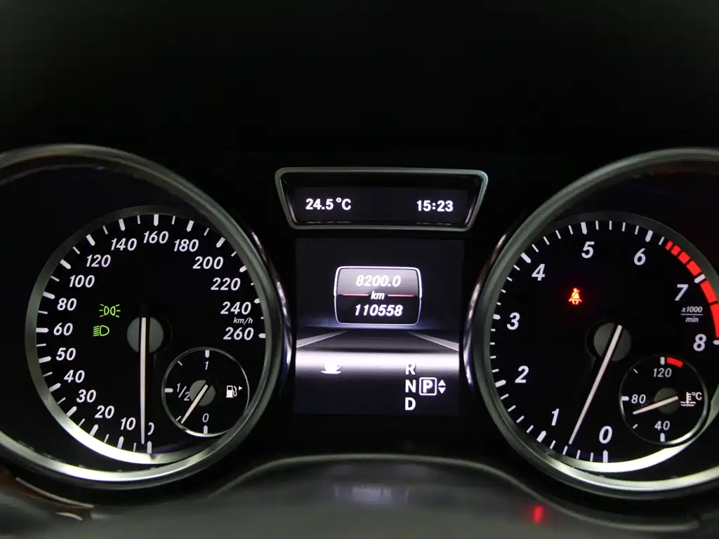 Mercedes-Benz M-Class — миниатюра 15