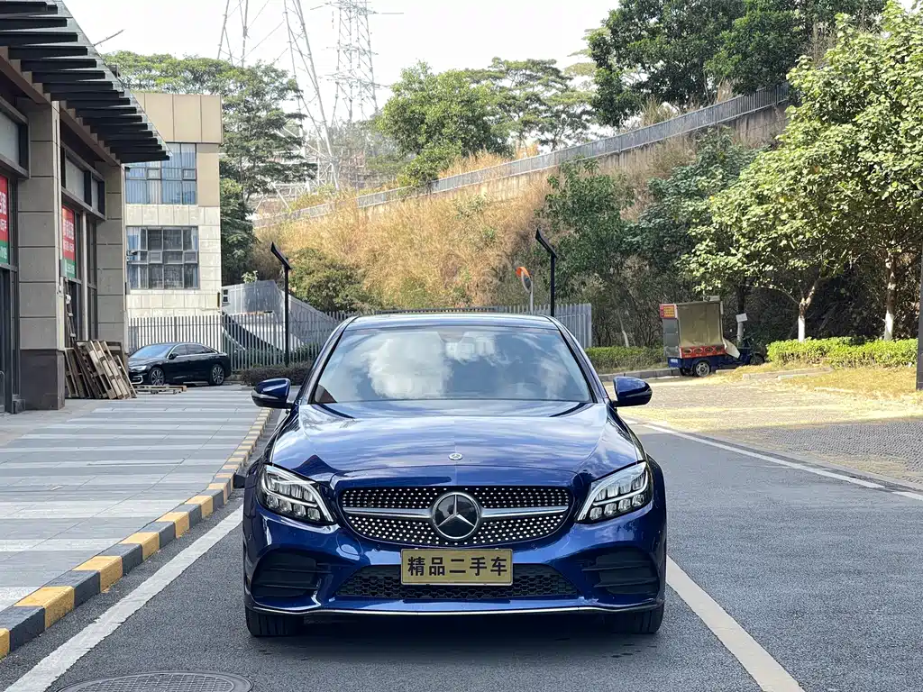 Mercedes-Benz C-Class — миниатюра 2