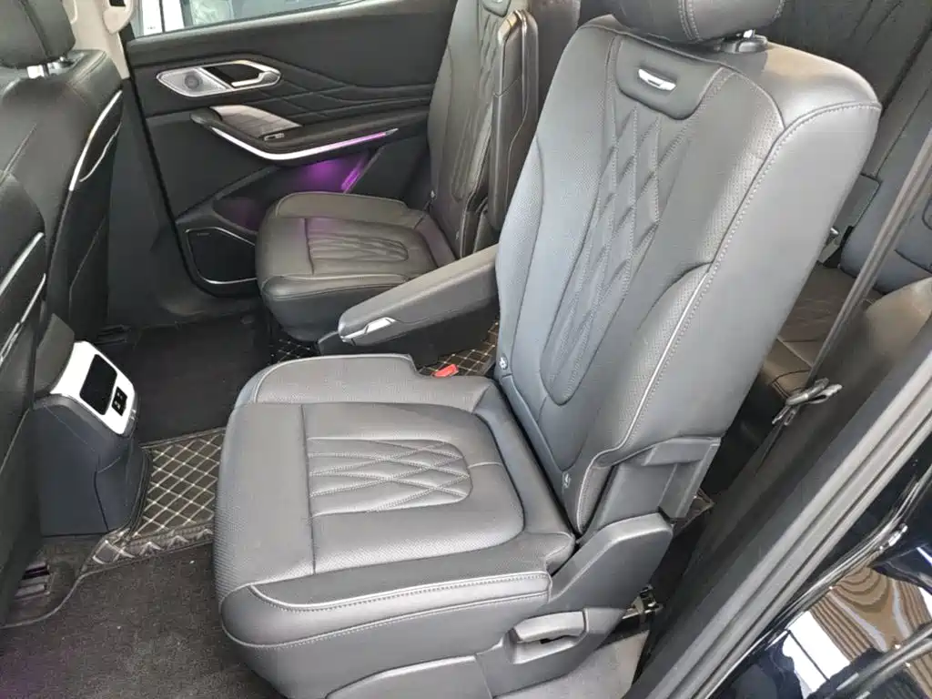 Hongqi Hongqi HS7 PHEV — миниатюра 17