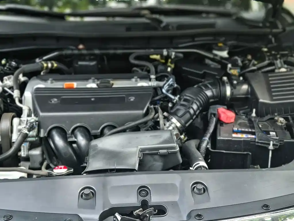 Honda Crosstour 2.4L Luxury Edition, фото 13