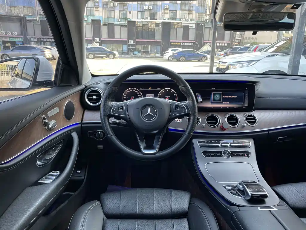 Mercedes-Benz E-Class E 2017 E 200 L 4MATIC