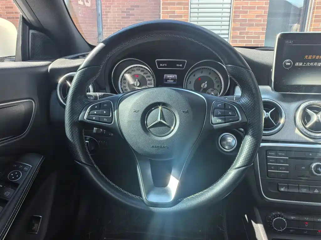 Mercedes-Benz CLA (Import) — миниатюра 18