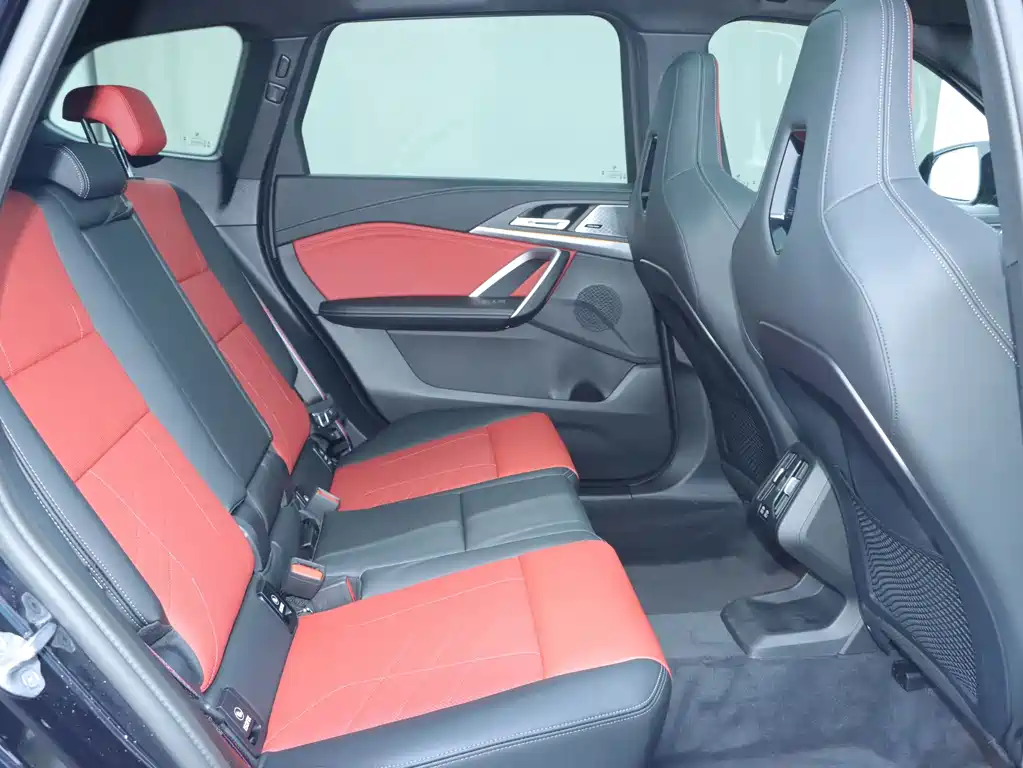 BMW X1 M35Li — миниатюра 17