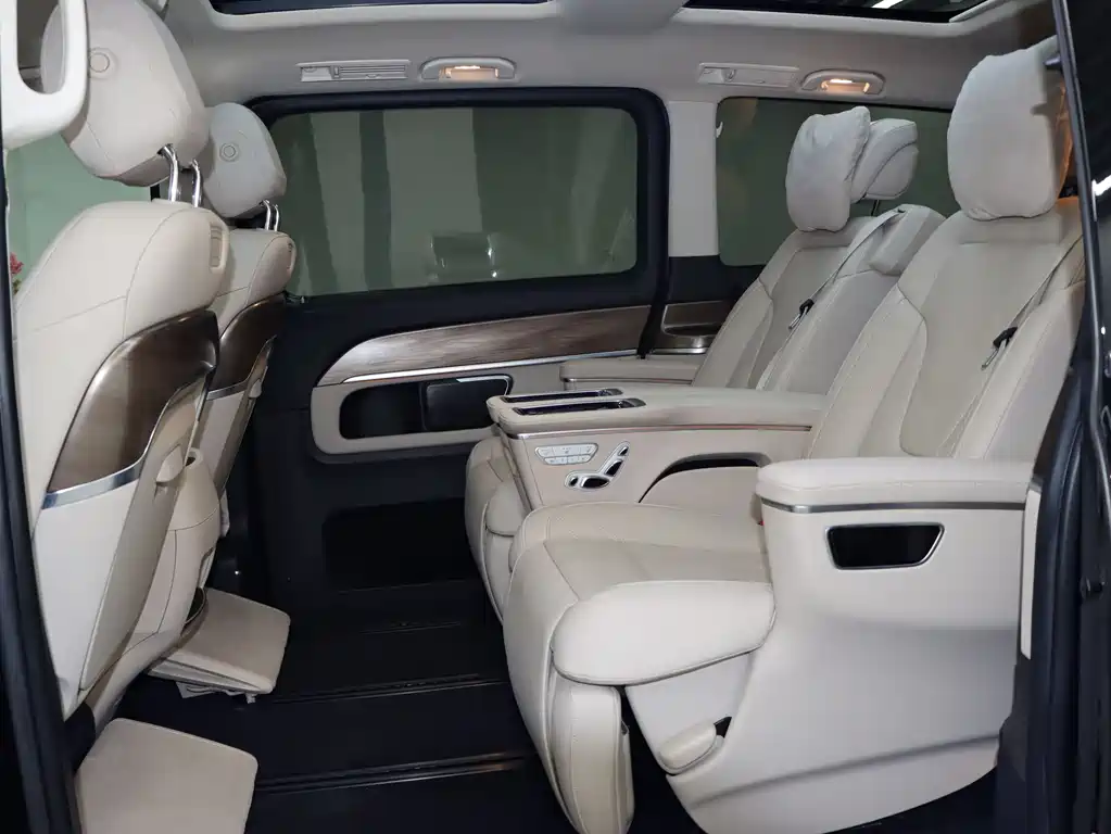 MERCEDES-BENZ V CLASS