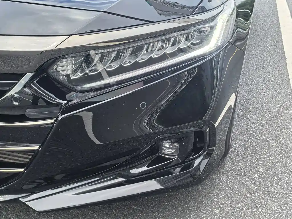 Honda Accord — миниатюра 4