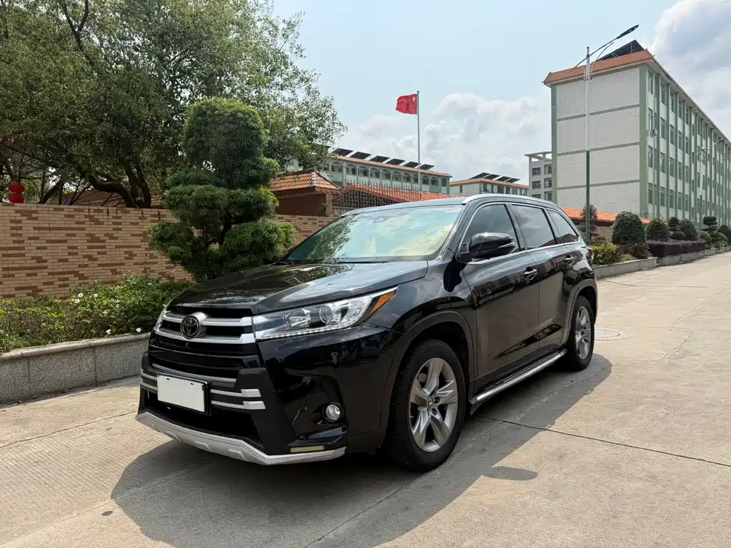 Toyota Highlander 2020