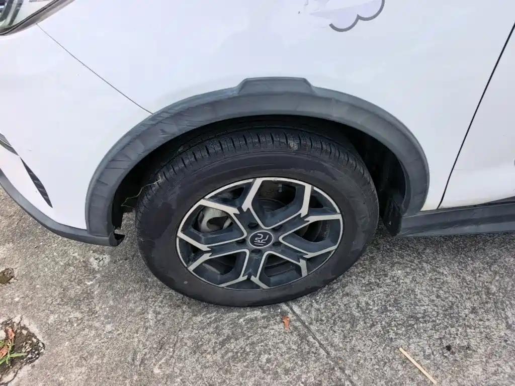 BYD Yuan Pro — миниатюра 23