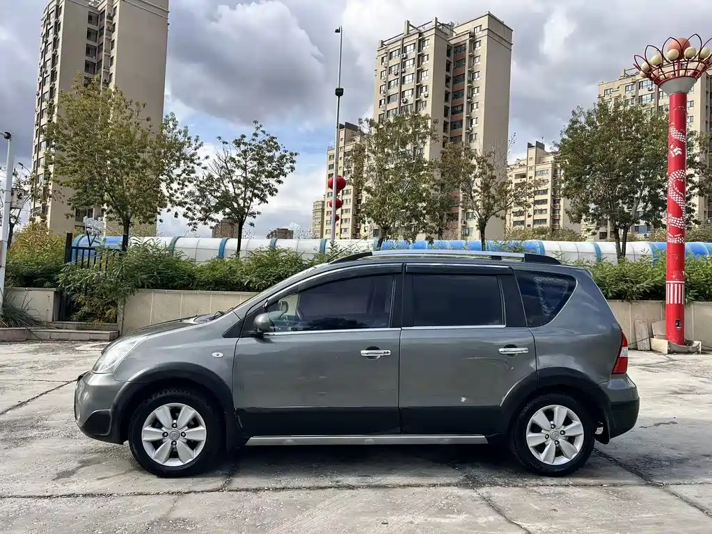 Nissan Livina — миниатюра 14