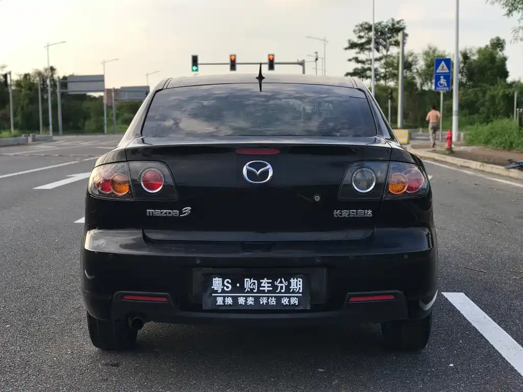 Mazda 3 — миниатюра 13