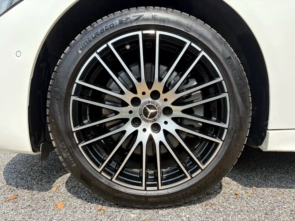 Mercedes-Benz C-Class — миниатюра 8