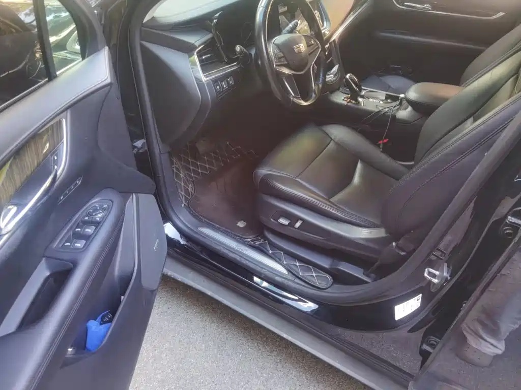 Cadillac XT5 — миниатюра 14