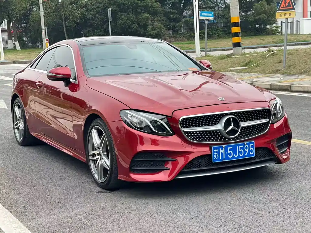 MERCEDES-BENZ E CLASS