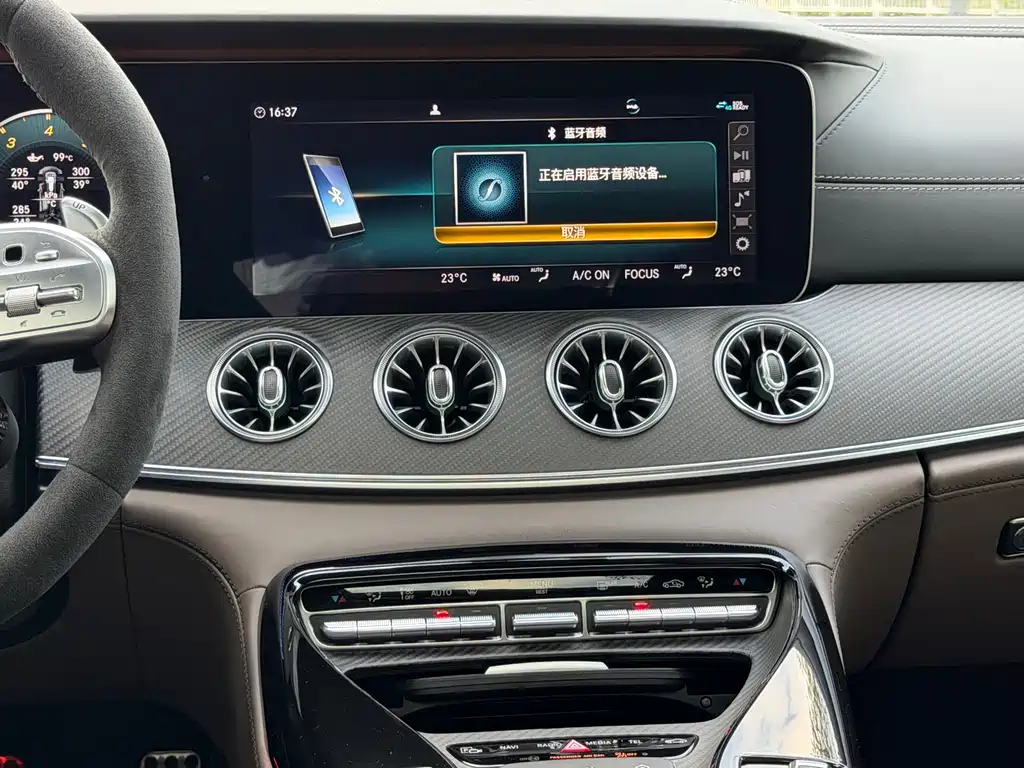 MERCEDES-BENZ AMG GT