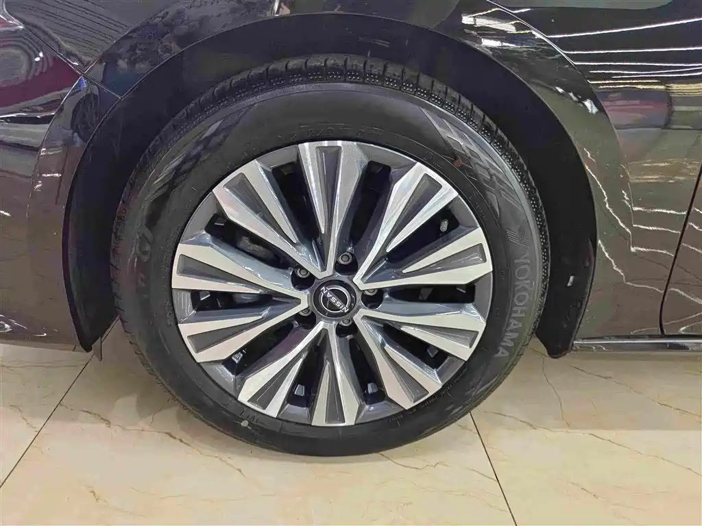 Nissan Teana — миниатюра 10