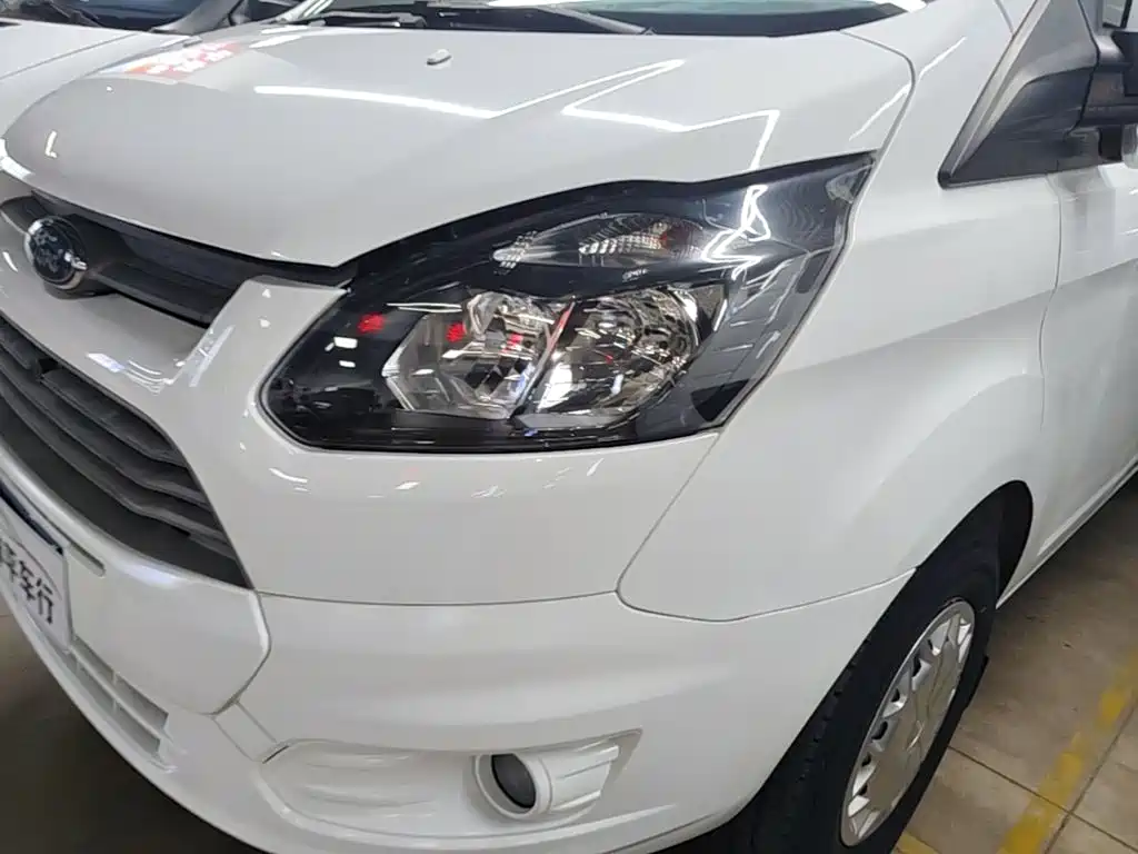 Ford Transit — миниатюра 24