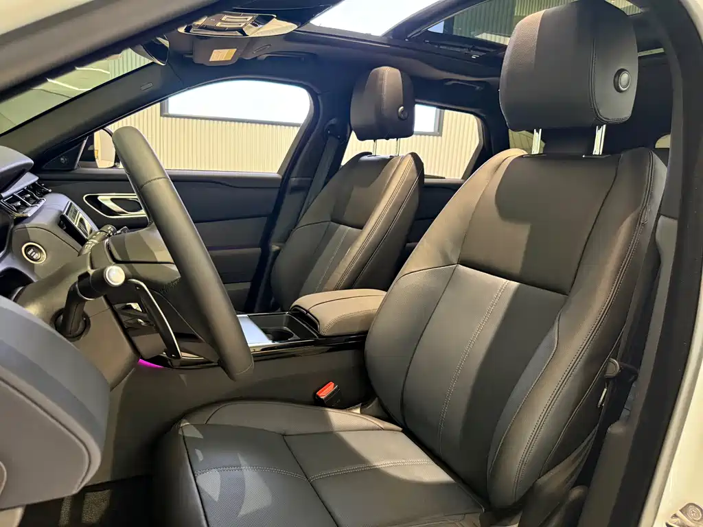 Land Rover Range Rover Velar 2024 Dynamic SE
