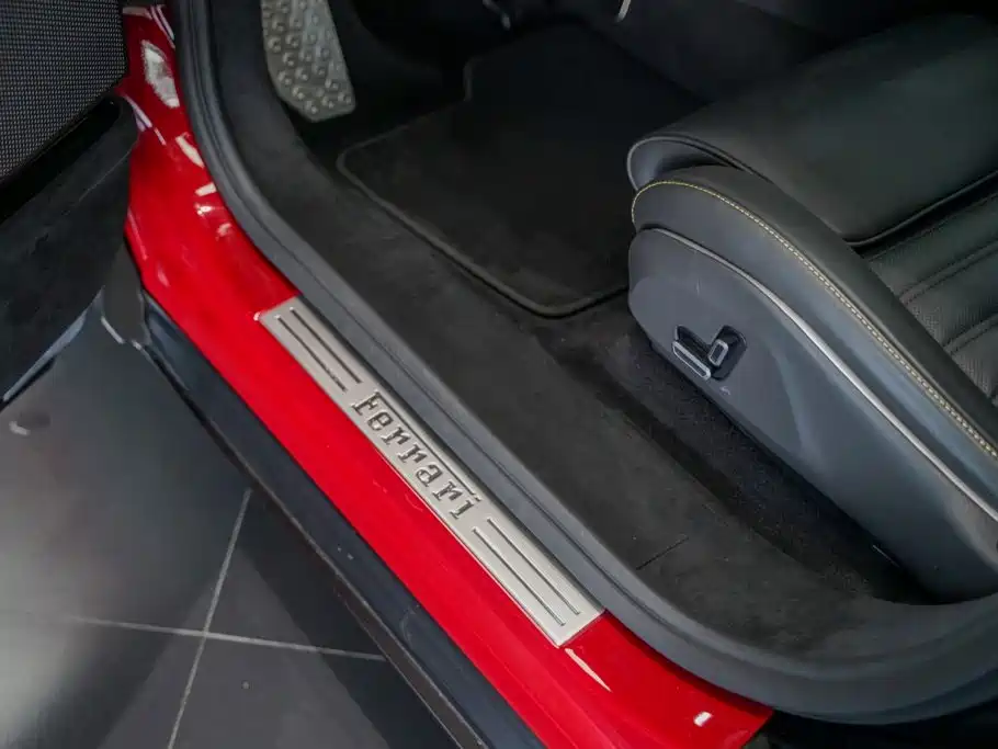 Ferrari Purosangue — миниатюра 13