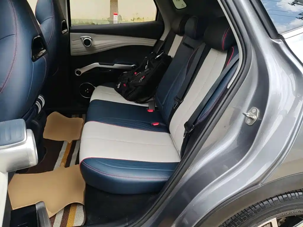 BYD Yuan Plus — миниатюра 17