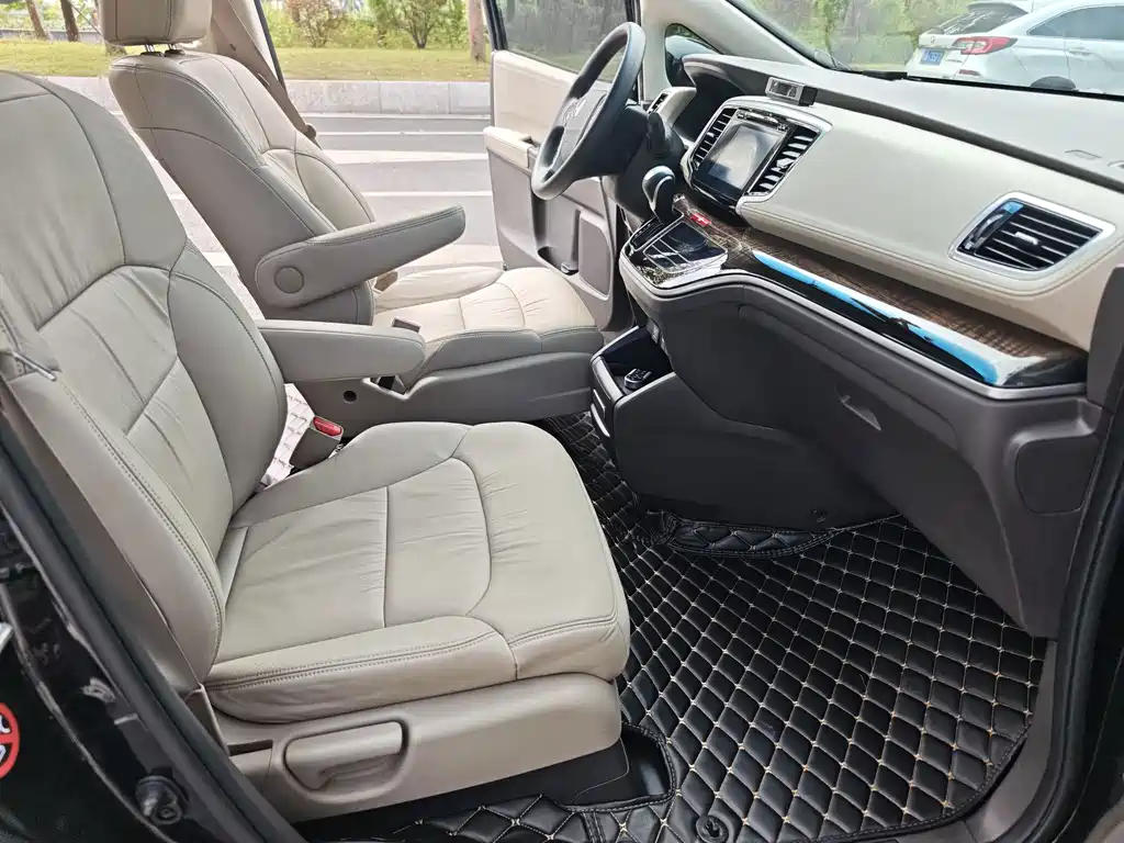 Honda Odyssey — миниатюра 9