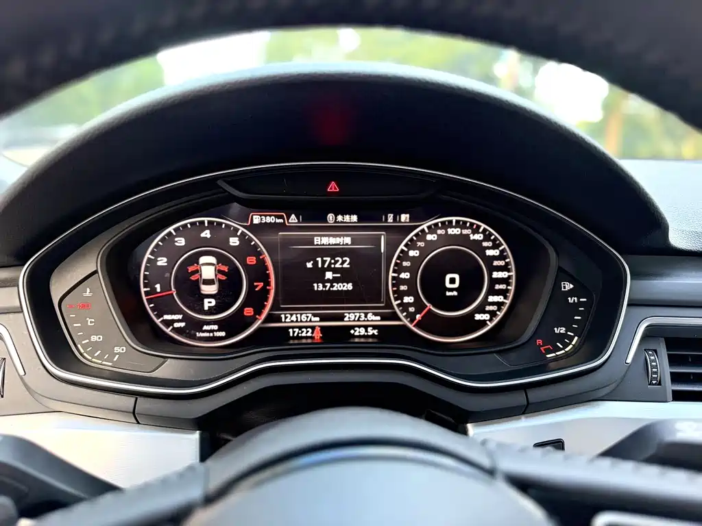 Audi A4L — миниатюра 11