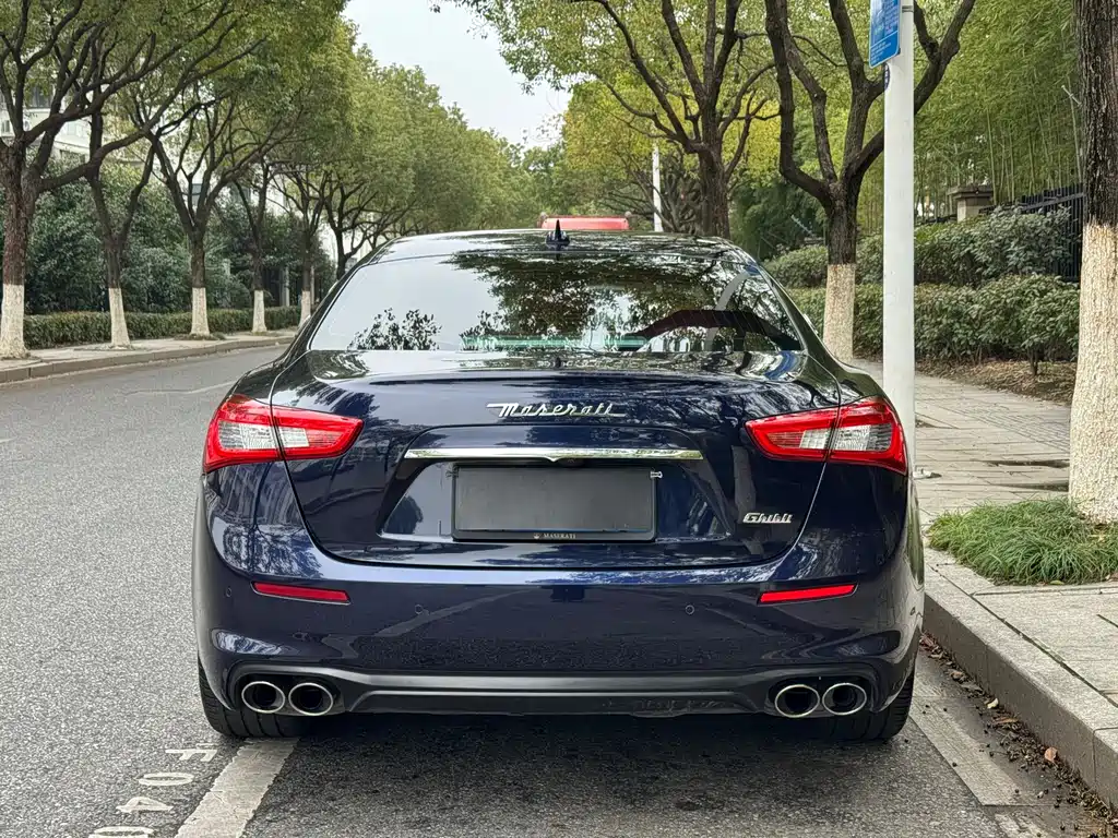 MASERATI GHIBLI