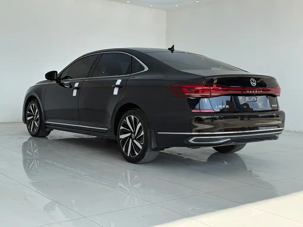 Volkswagen Passat — миниатюра 17