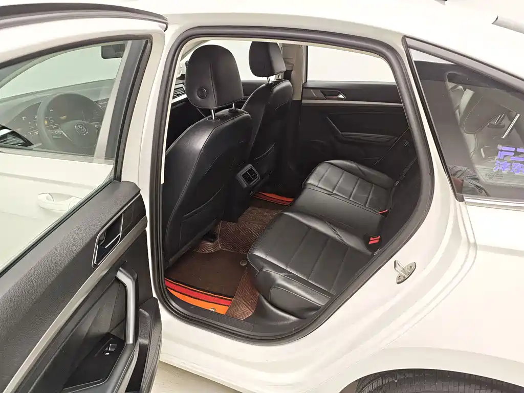 Volkswagen Lavida — миниатюра 15