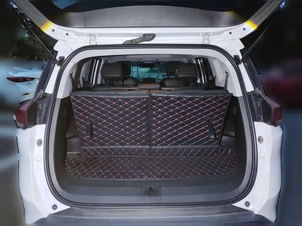 Chevrolet Volando — миниатюра 10