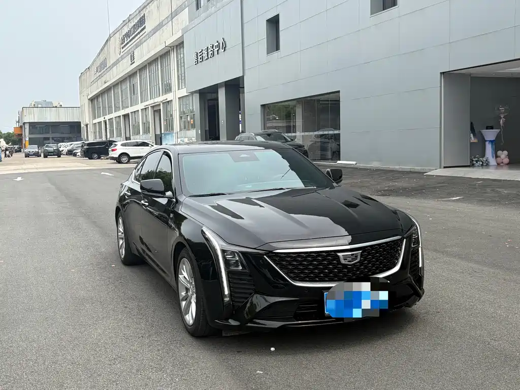 Cadillac CT5 2025 28T