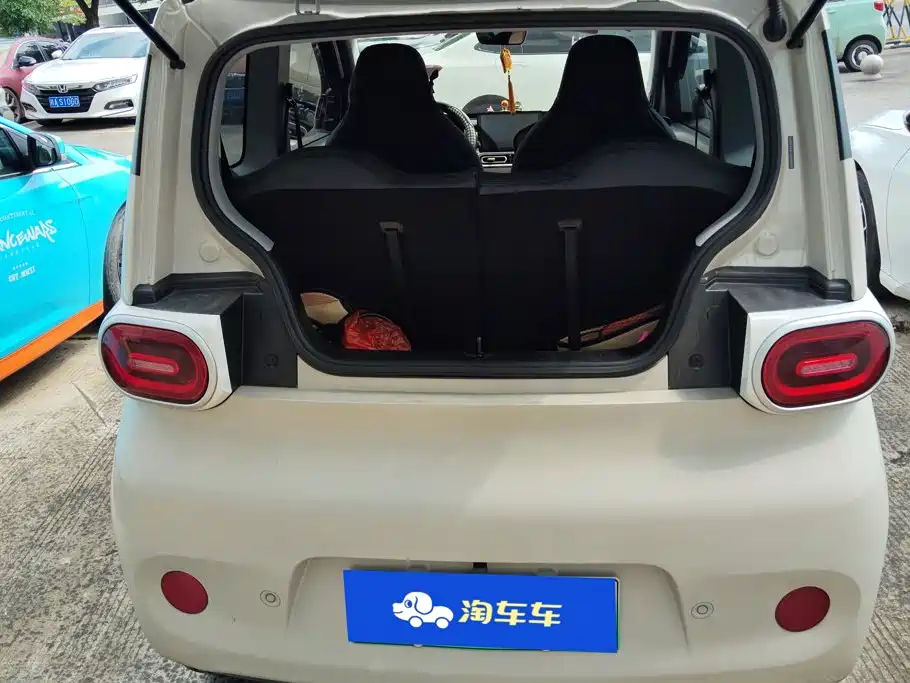 Wuling MINIEV — миниатюра 4