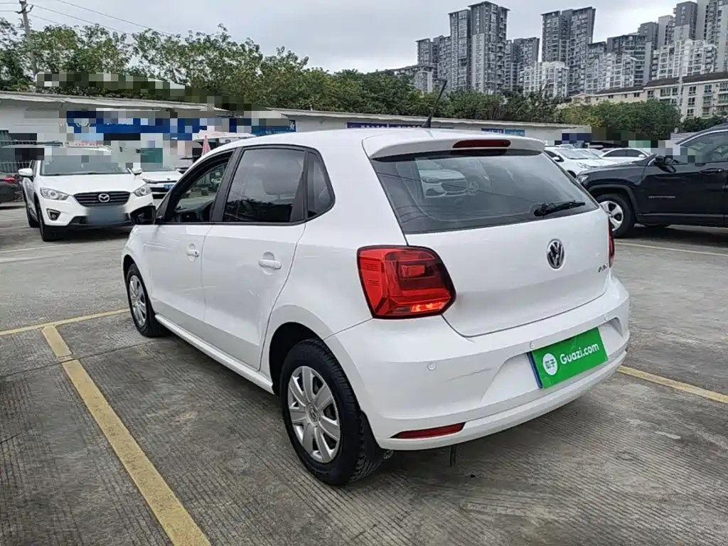 Volkswagen Polo — миниатюра 5