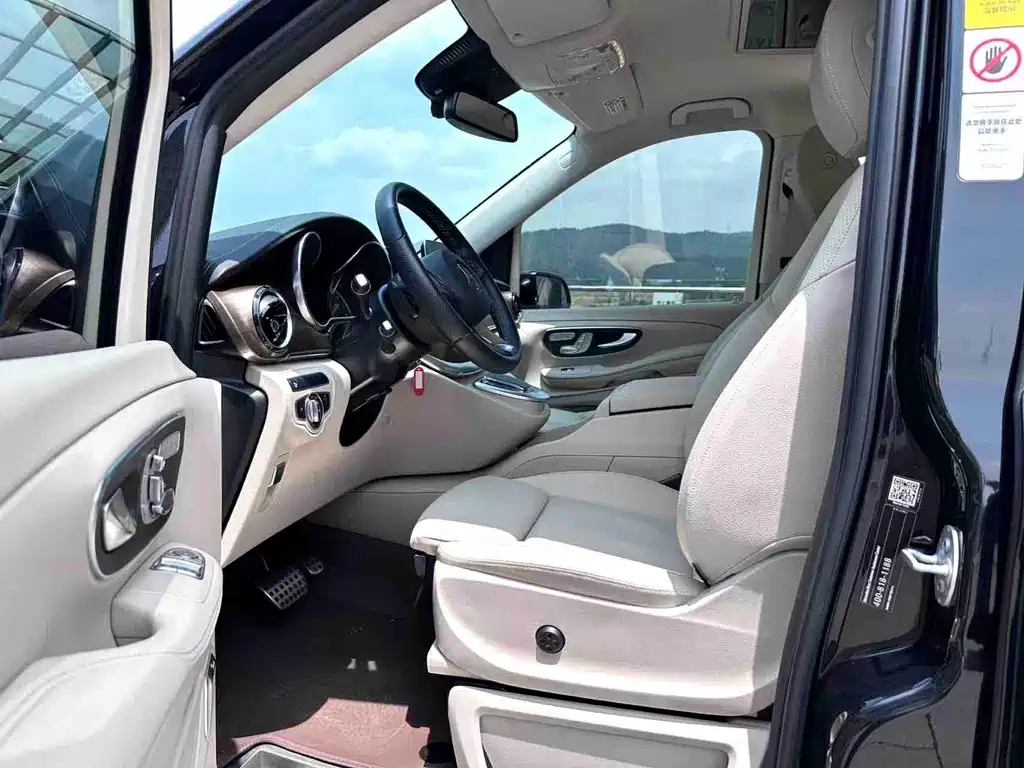 Mercedes-Benz V-Class — миниатюра 7