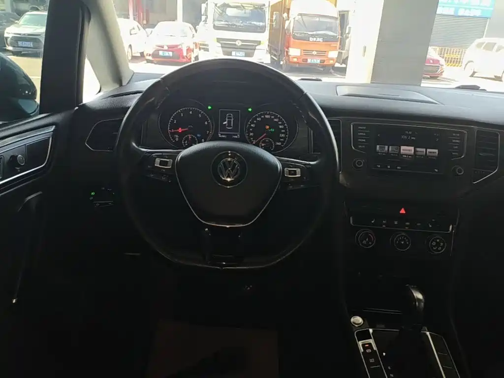 Volkswagen Golf Sportsvan — миниатюра 11