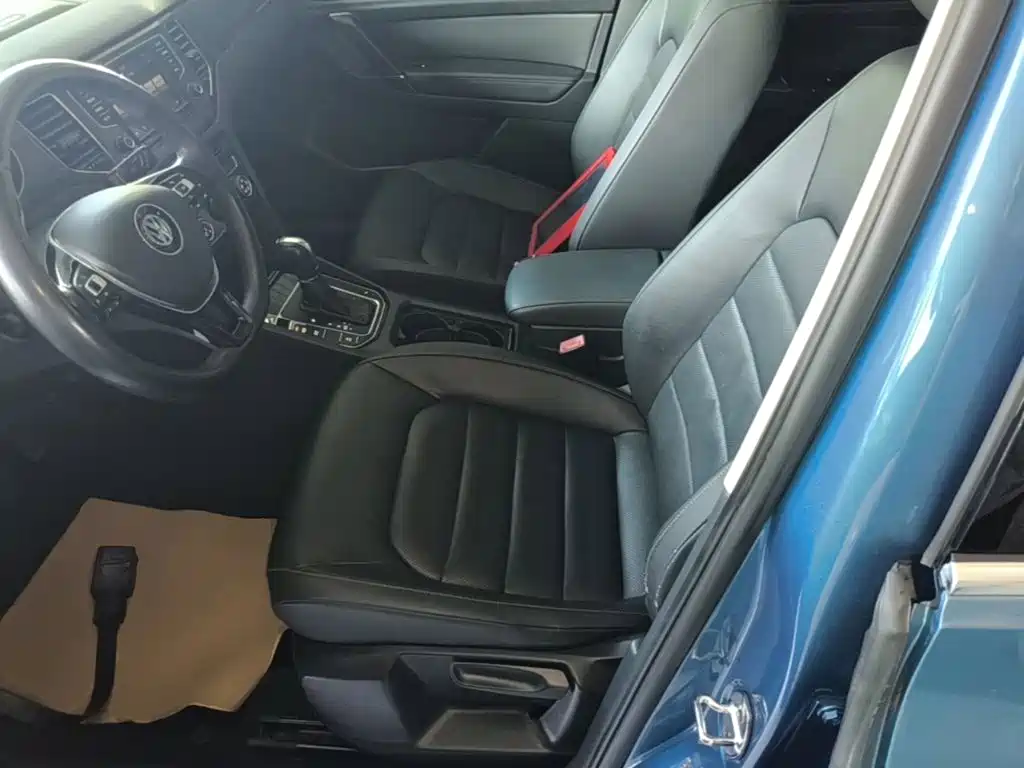 Volkswagen Golf Sportsvan — миниатюра 15