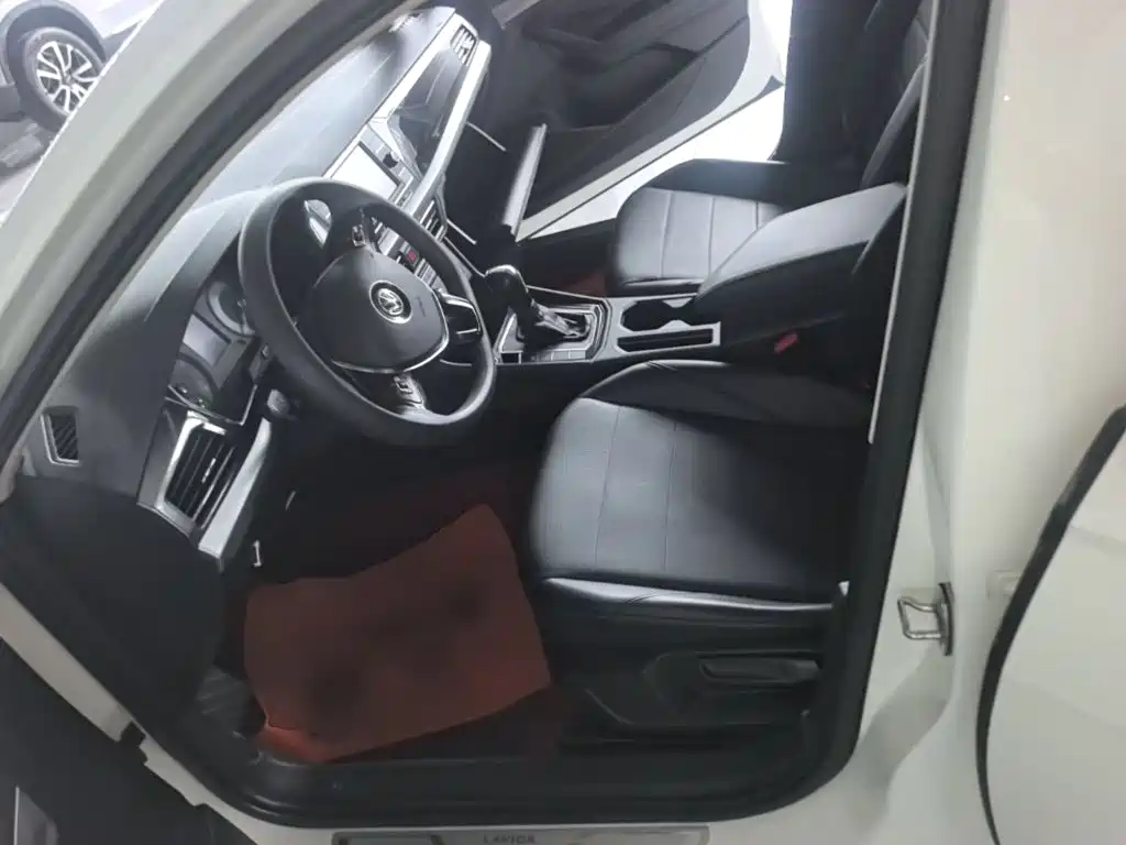 Volkswagen Lavida — миниатюра 15