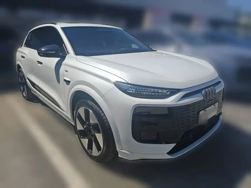 Audi Q6L e-tron — миниатюра 6