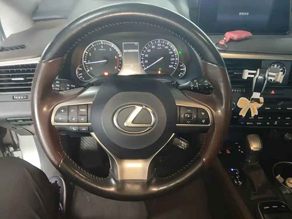Lexus RX — миниатюра 11