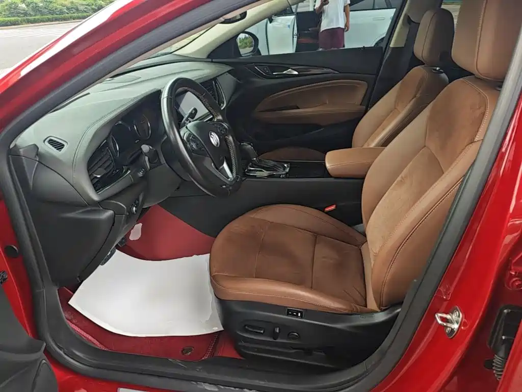 Buick Regal — миниатюра 15