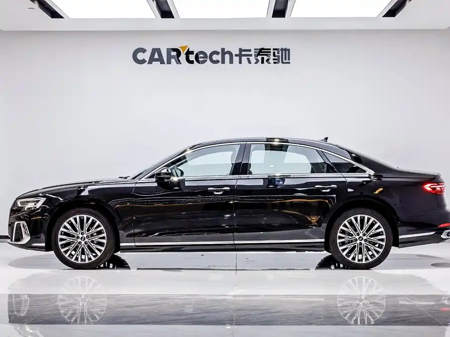 Audi A8 — миниатюра 3