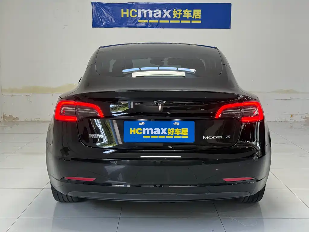 Tesla Model 3 — миниатюра 5