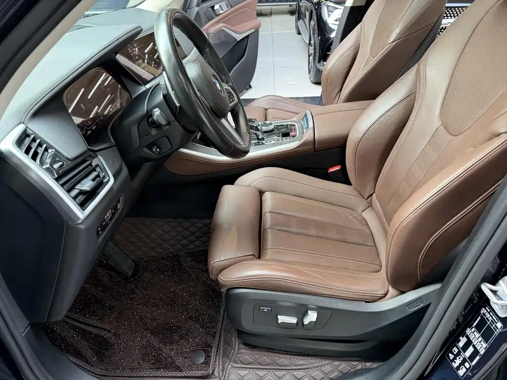 BMW X5 2021 xDrive30i M Sport
