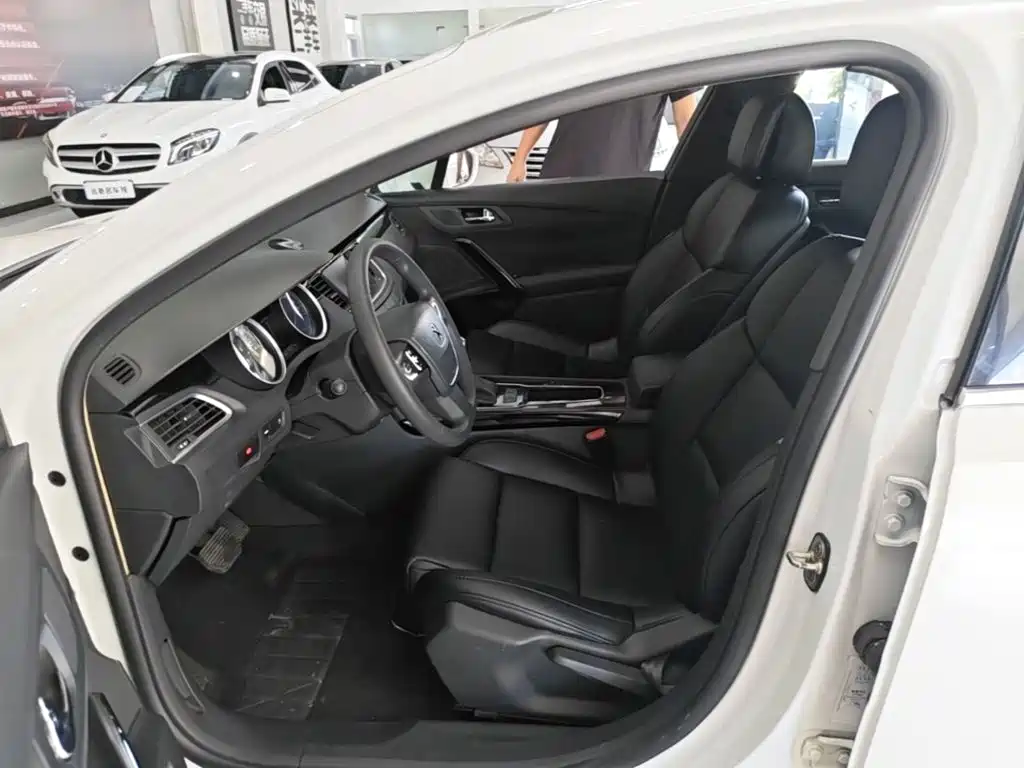 Peugeot 508 — миниатюра 15