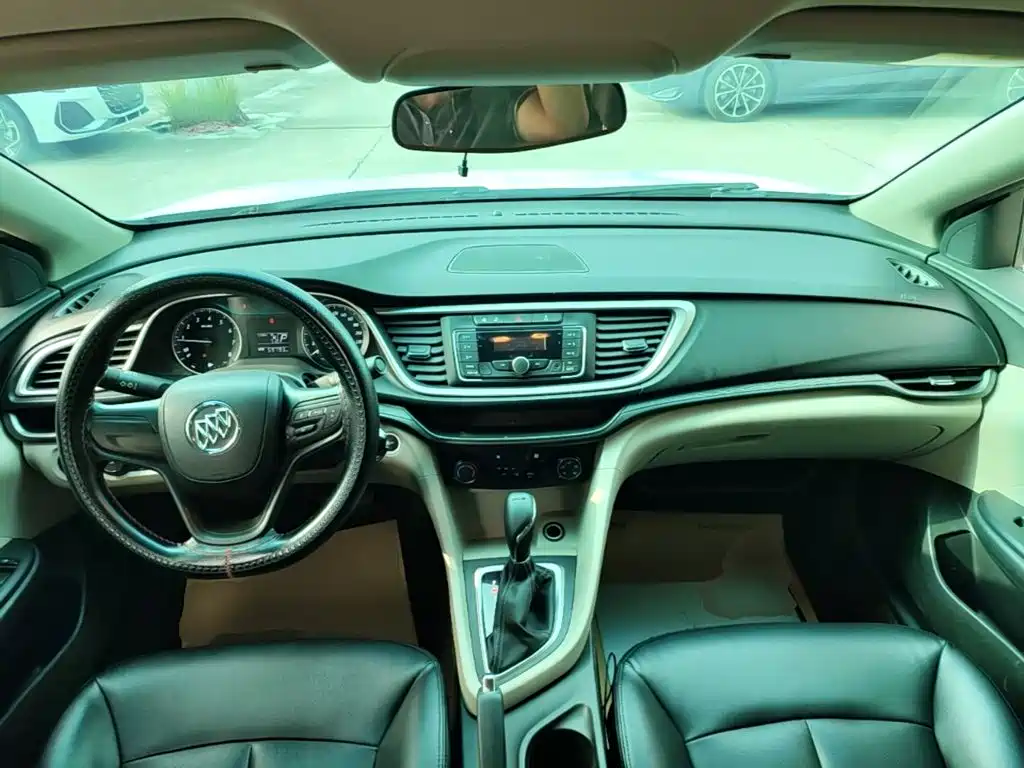 Buick Excelle — миниатюра 10