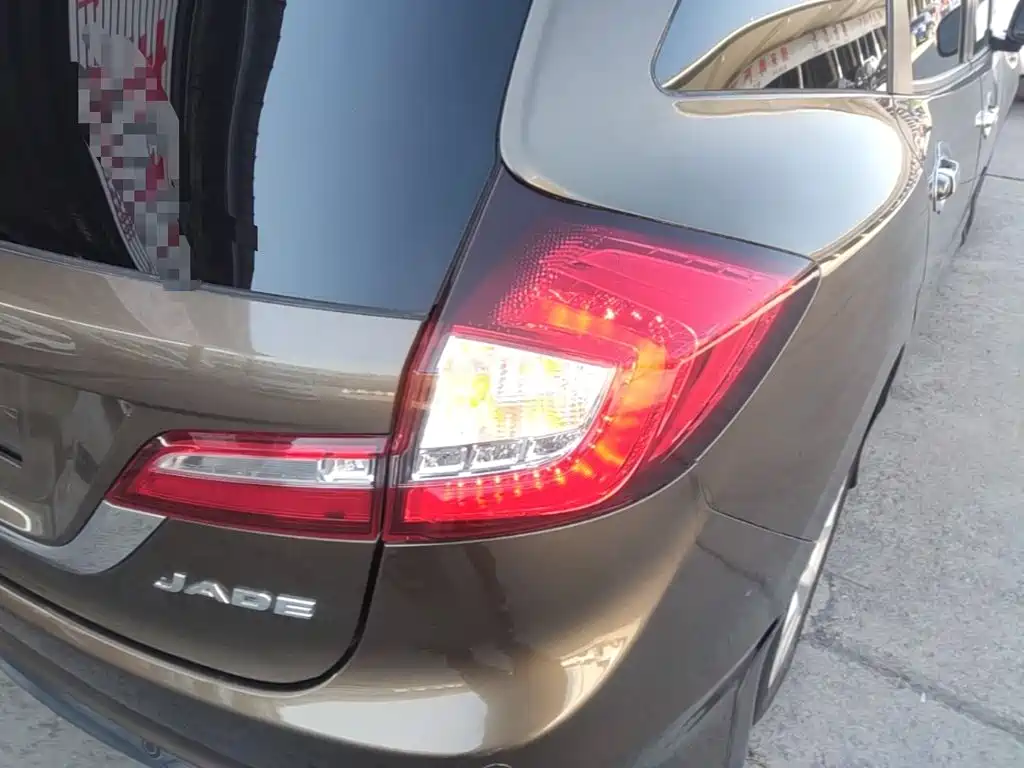 Honda Jade — миниатюра 8
