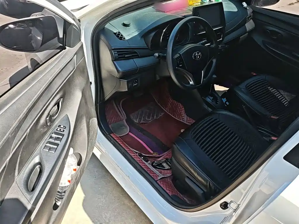 Toyota Vios — фотографии объявления, Фото 17