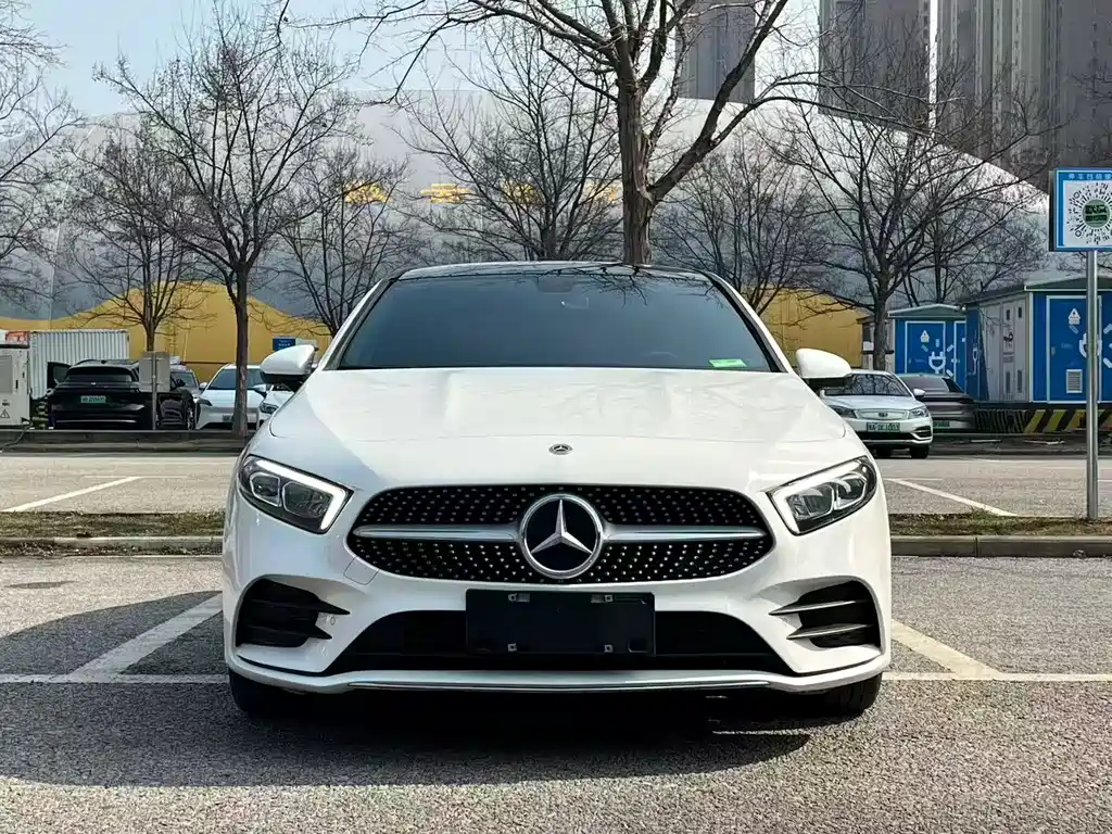 MERCEDES-BENZ A CLASS